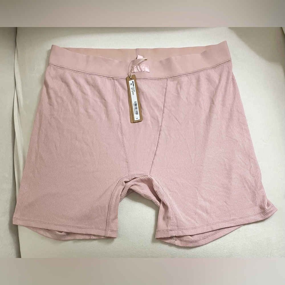 SKIMS NWT Soft Lounge Morganite Pink Ribbed Boxer Shorts Size XL - Picture 3 of 6
